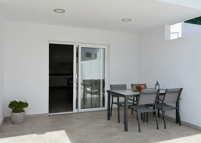 Apartment Rociega A *